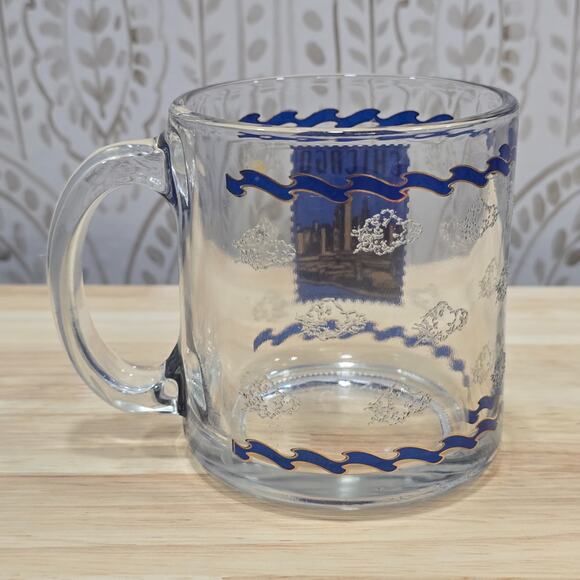 Chicago Skyline Glass Coffee Mug Postage Stamp Gold Navy 3D Touch Windy Clouds - Picture 5 of 8